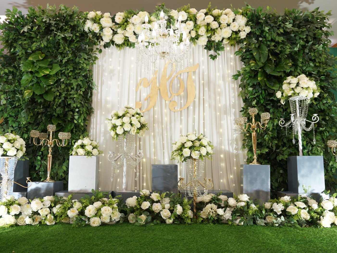45 mẫu backdrop phông cưới hỏi đẹp nhất